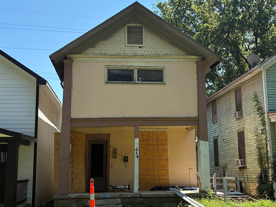 1st image of 214 SW Harrison St
