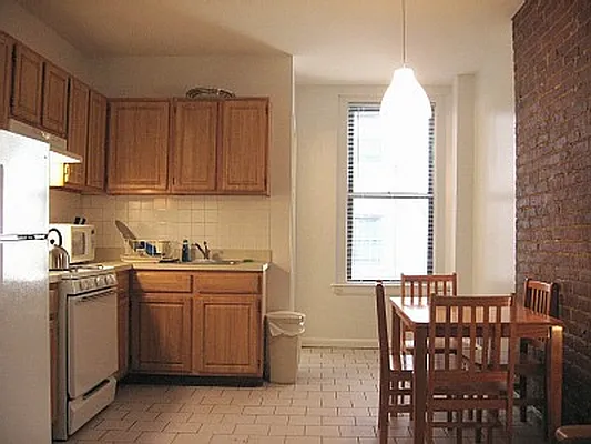 Rented by Citi Habitats | media 3