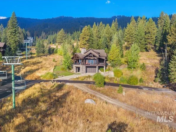 516 Whitewater Dr, Donnelly, ID 83615