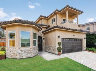 13518 Vose St, Valley Glen, CA 91405