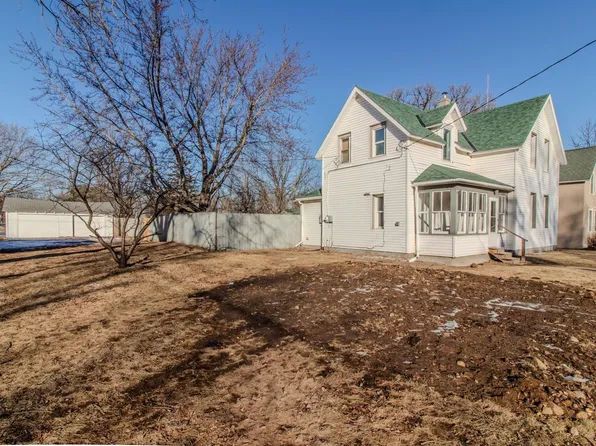619 7th St SE, Saint Cloud, MN 56304