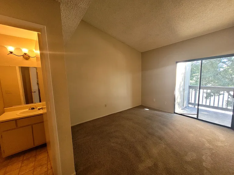 3941 Madison Ave #200 — Photo 18