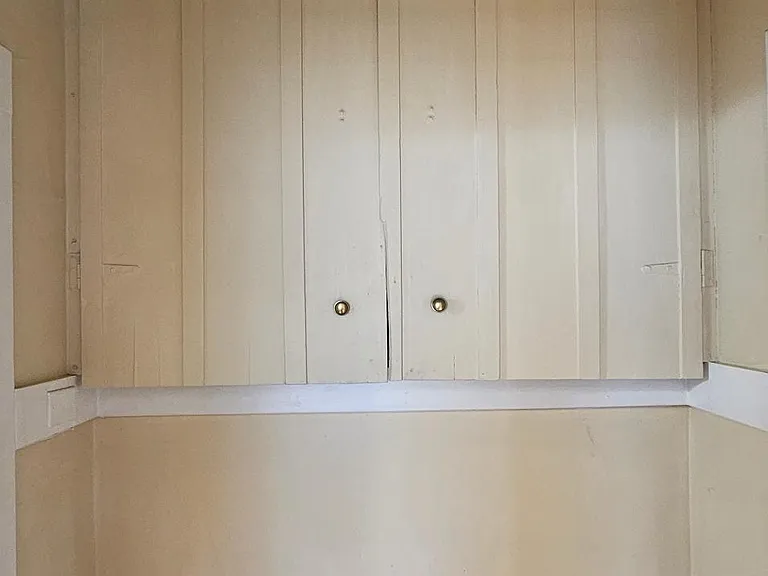 More storage - with shelves all the way to the ceiling!
