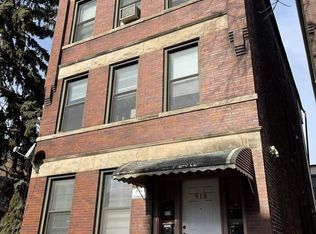 918 W 31st Pl #1, Chicago, IL 60608