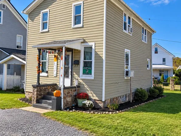 711 Bedford St, Portage, PA 15946