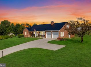 31 W Clearview Dr, Shrewsbury, PA 17361