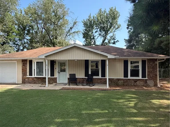 295 Hornet Estate Rd, London, AR 72847