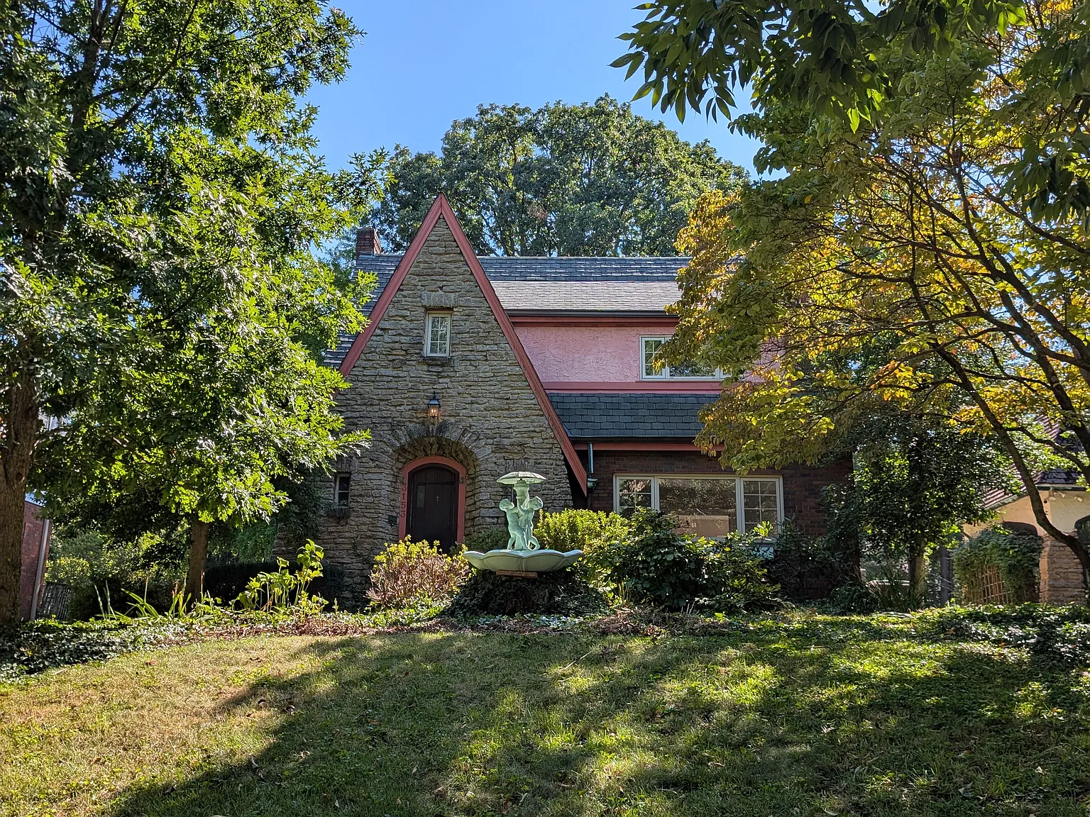 3 bed, 2.5 bath, 1792 sqft, $3,500 — Photo 1