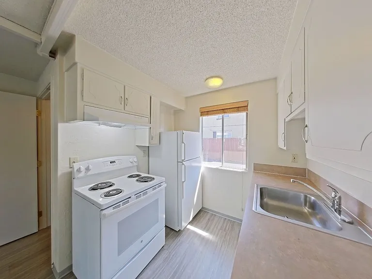 1695 Patterson Street — Photo 42