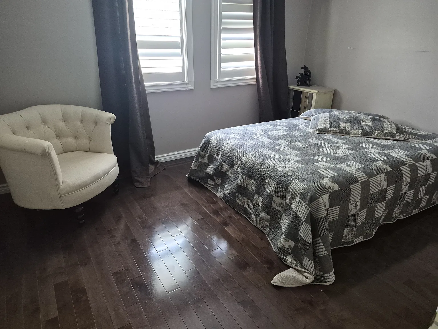 Okanagan Dr, Richmond Hill — Photo 2