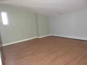 Rented by Rennit Inc.