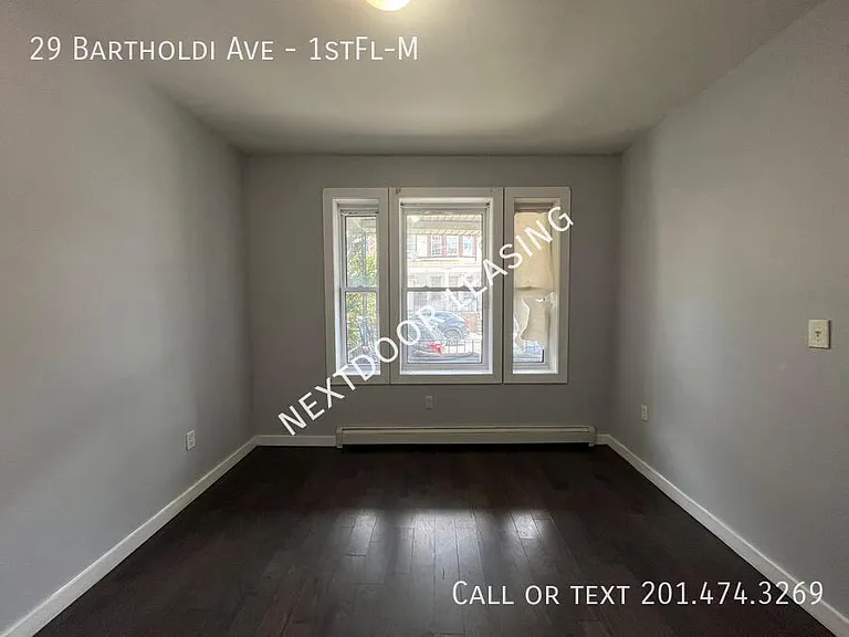 29 Bartholdi Ave #1STFL-M — Photo 11