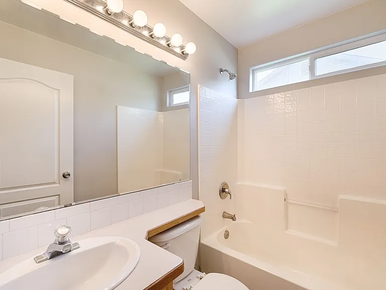 2173 S Petra Ave — Photo 20