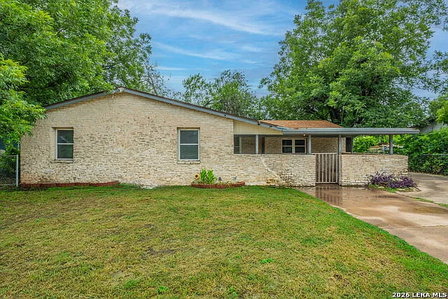 7126 Westlyn Dr — Photo 1
