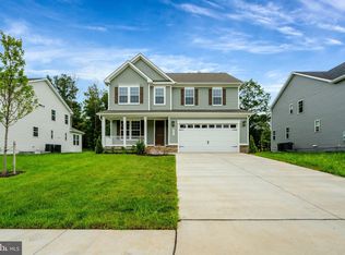 2076 Springvale Dr, Bealeton, VA 22712