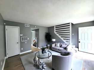 4653 Royal Ridge Dr, Memphis, TN 38128