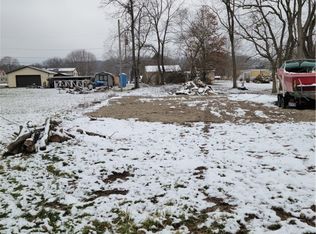 5334 Boltz Rd SE, New Philadelphia, OH 44663