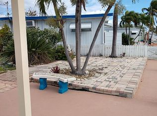 475 26th St, Marathon, FL 33050
