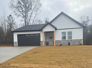 130 Simmons Rd, Woodruff, SC 29388