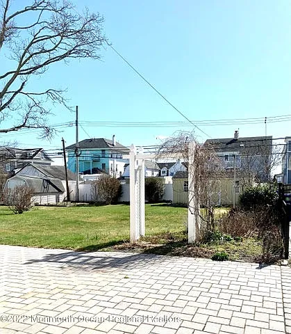 209 4th Ave — Photo 21
