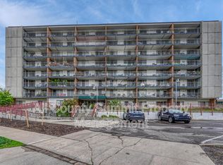 4800 E Hale Pkwy #802, Denver, CO 80220