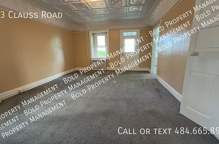 403 Clauss Rd — Photo 11