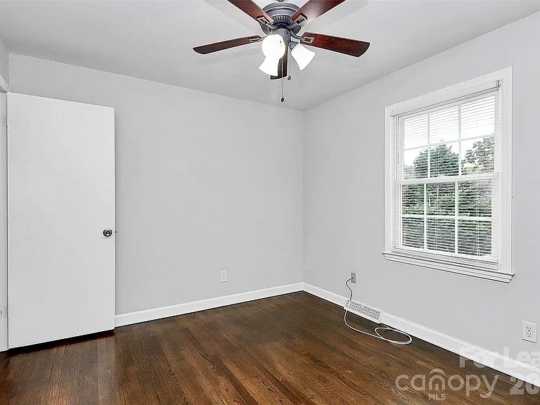 6133 Colchester Pl — Photo 28