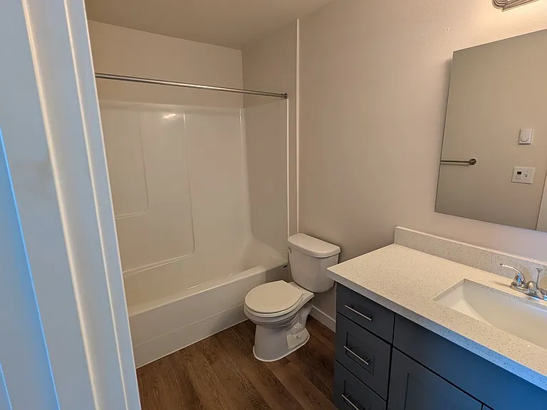3715 McKinley Ave #207 — Photo 18
