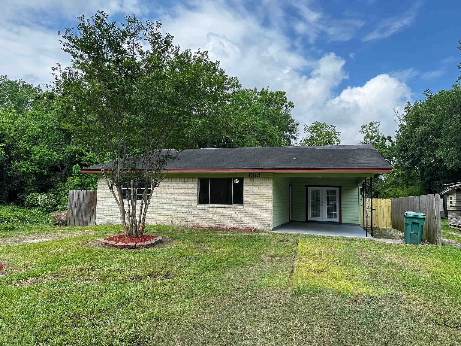 1313 N 2nd St, Orange, TX 77630 | MLS #257748 | Zillow