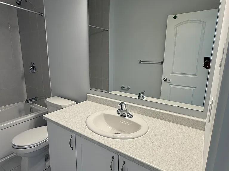 657 Bronze Copper Cres — Photo 20