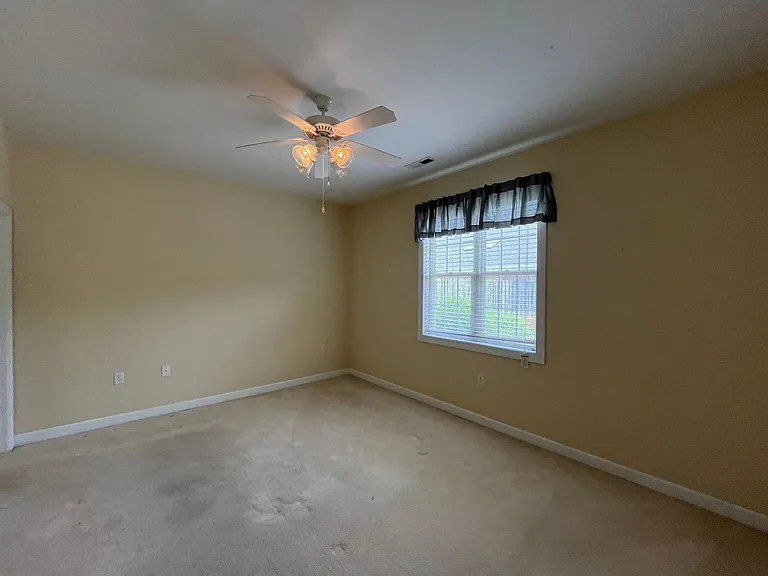 5006 Carleton Dr #113 — Photo 15