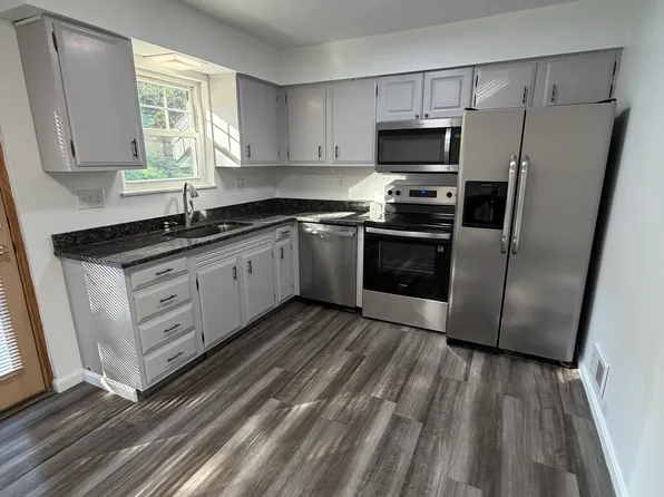 48 Bonnie Ln, Fort Thomas, KY 41075