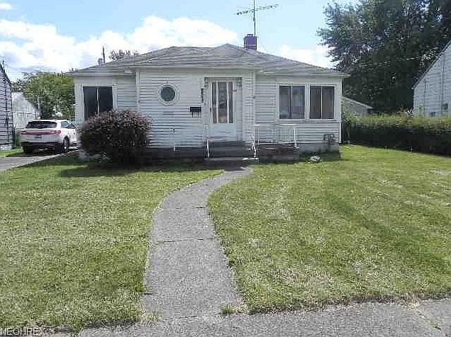 1st image of 3234 McKinley St