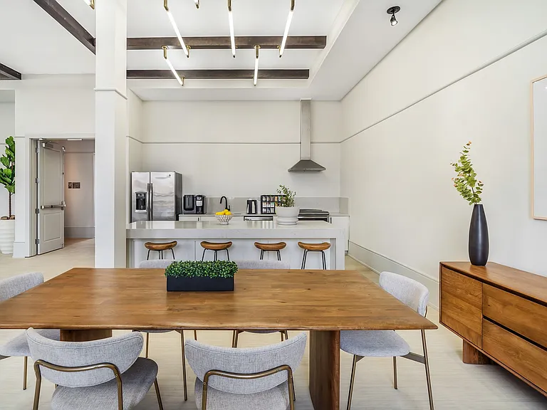 The Addison Apartments — Photo 4