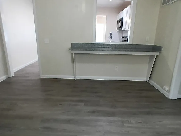 1405 Sandra Dr — Photo 13