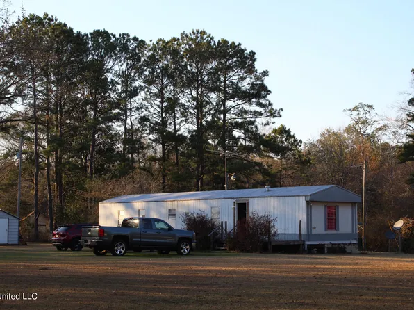71 S Fork Dr, Carriere, MS 39426