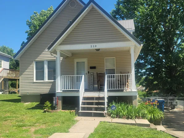 210 Pierce St, Jefferson City, MO 65101