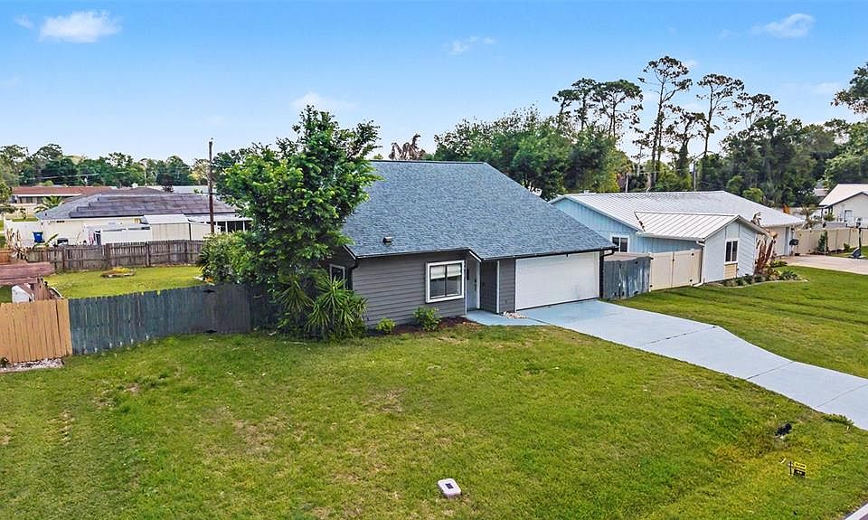 1st image of 2819 Silver Palm Dr