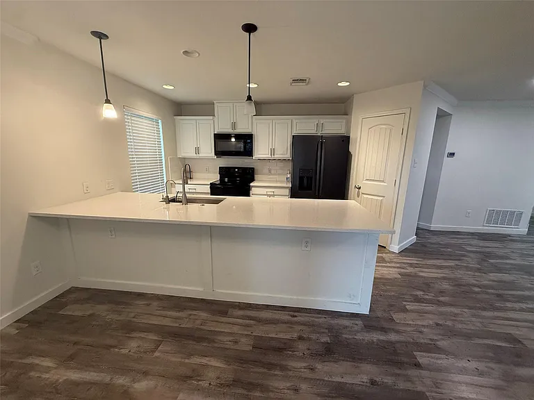 4305 Big Bend Trl — Photo 3
