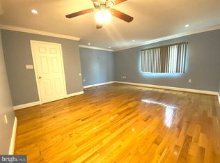 1347 Barnaby Ter SE, Washington, DC 20032