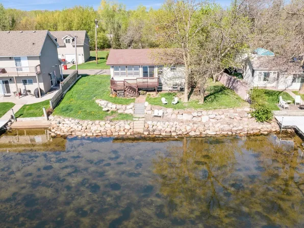 21325 Old Lake George Blvd, Oak Grove, MN 55303