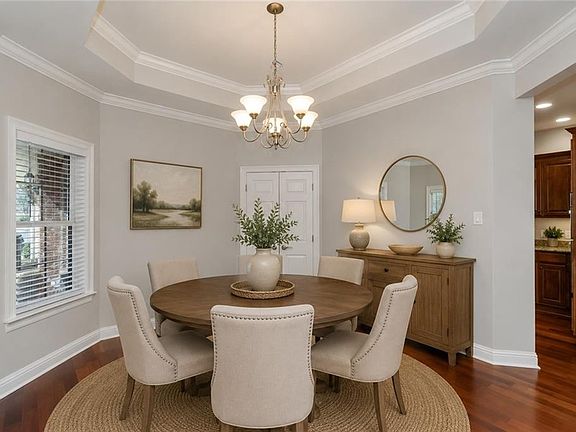 4th image of 6605 Somerby Ln