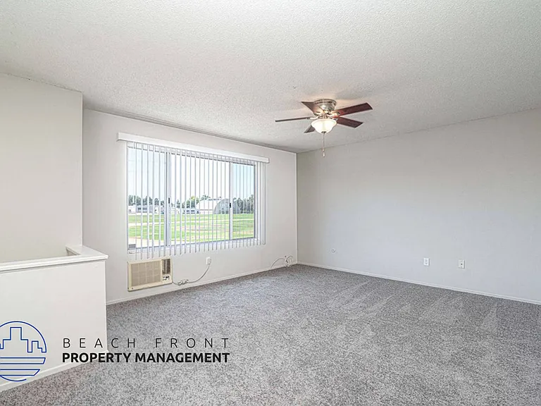 217 S. Knott Av — Photo 3