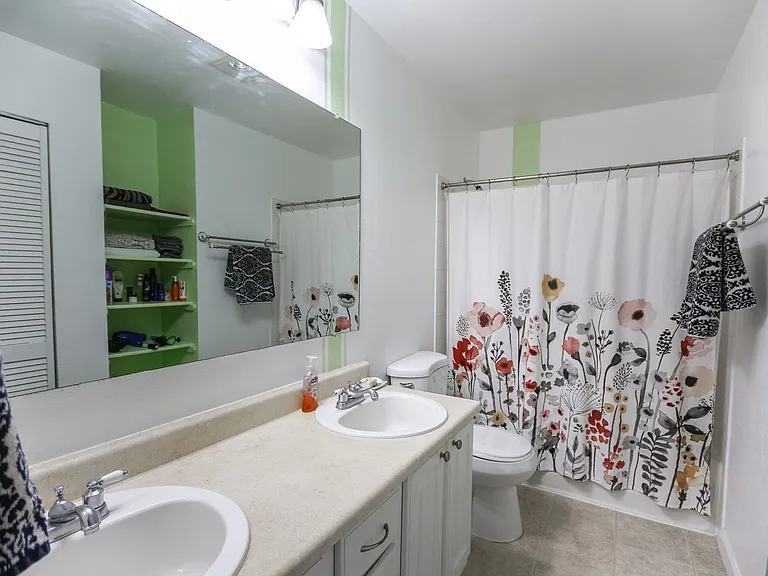 31500 33rd Pl SW #F102 — Photo 8