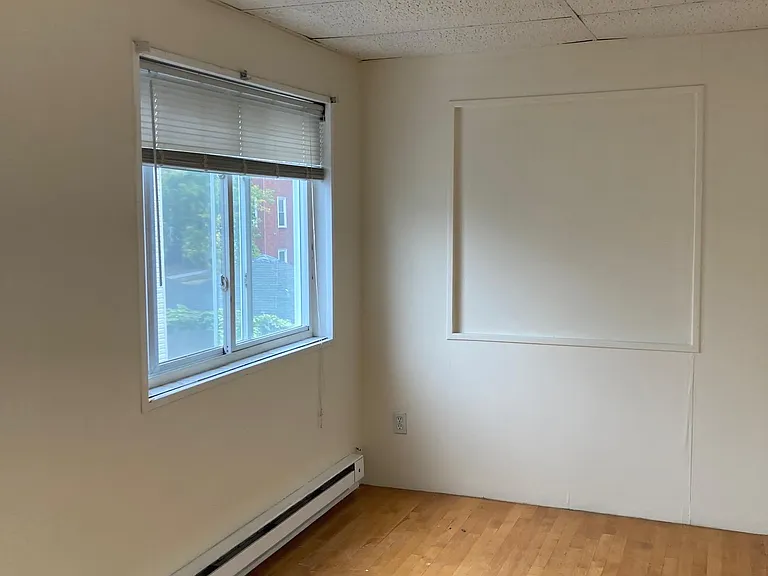 4 Derby St #3 — Photo 12