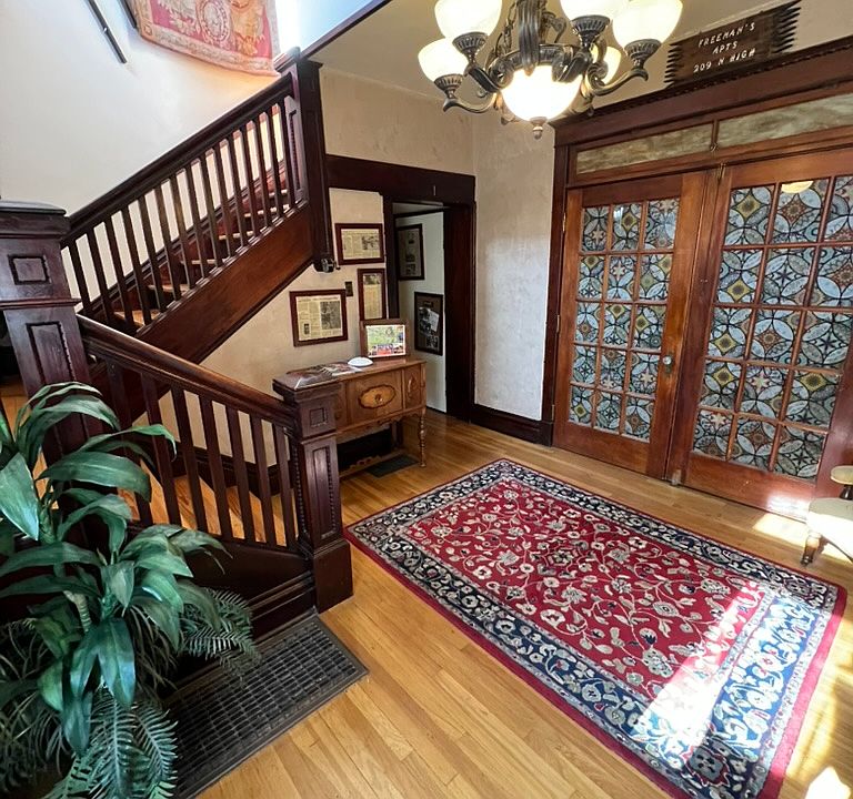 1st image of 209 High St NE #1B-1Ba-500Sqft