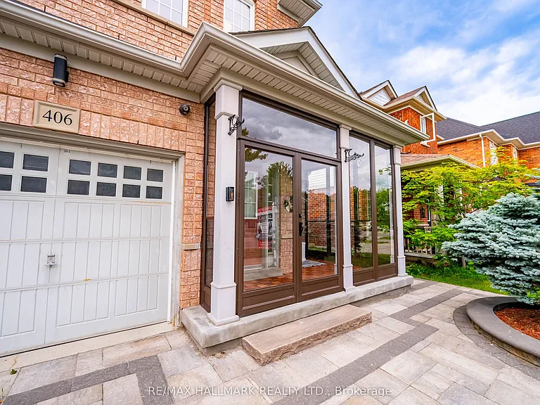 406 Reeves Way Blvd — Photo 8