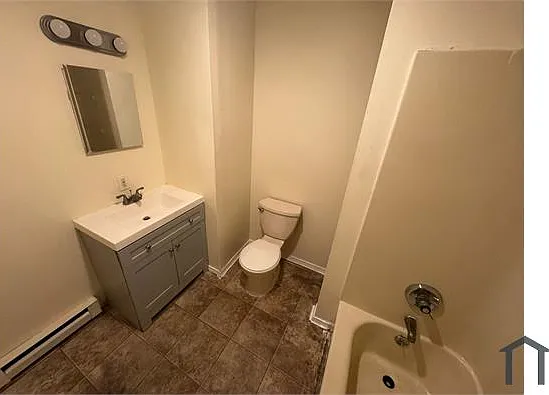 131 Orient Ave #2 — Photo 4