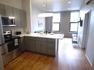 117 E Maumee St APT 210, Angola, IN 46703