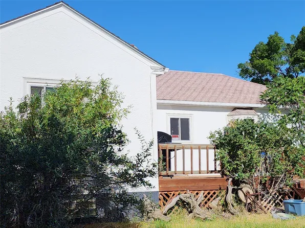 18 4th Ave NW, Dutton, MT 59433